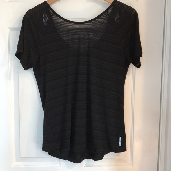 RBX active t-shirt with twist front, reversible - Picture 2 of 3